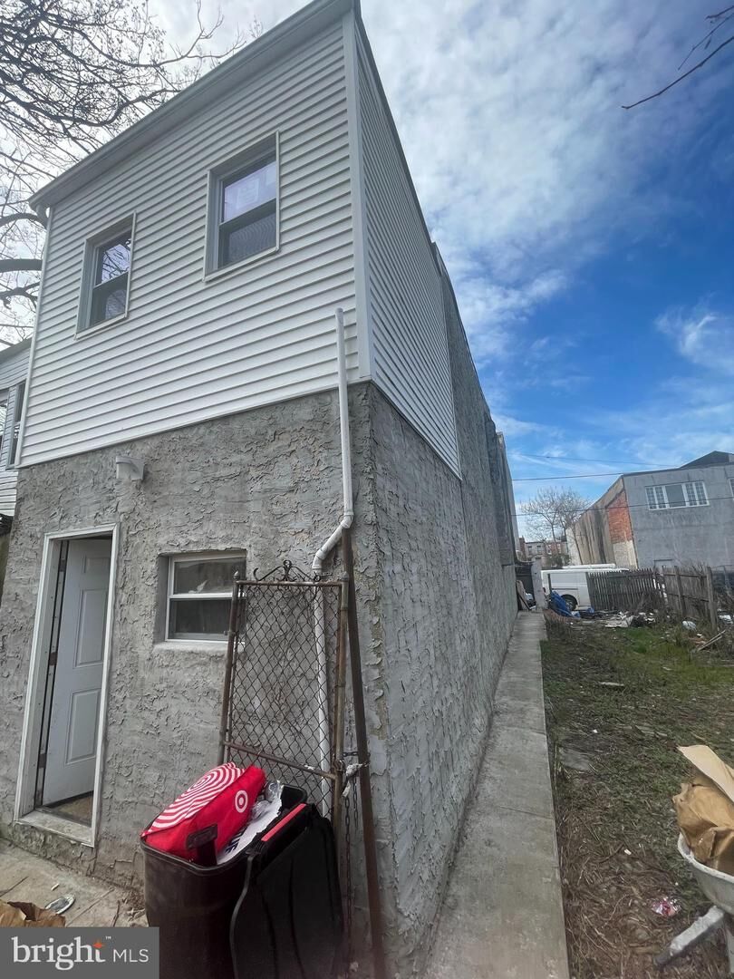 Property Photo:  1629 N Bailey Street  PA 19121 