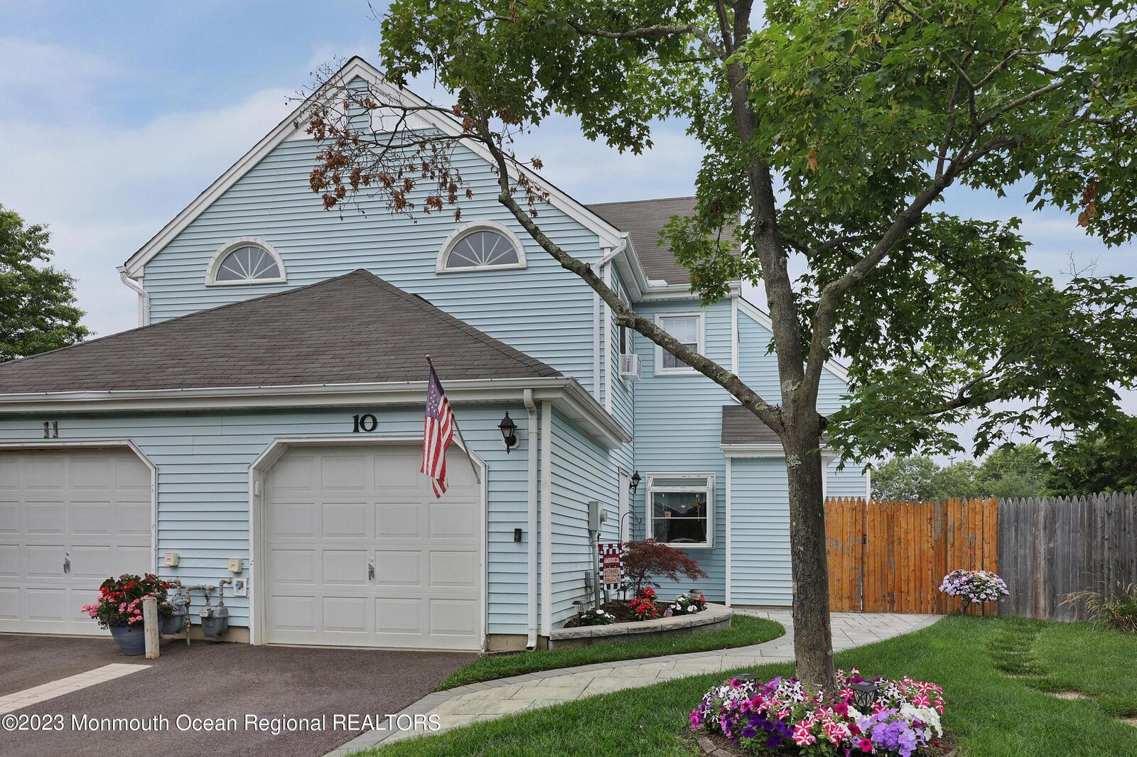 Property Photo:  10 Jennings Court  NJ 07728 