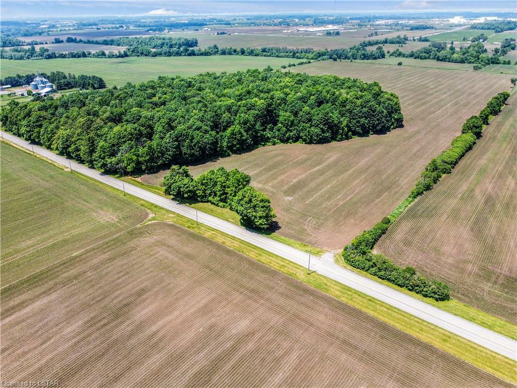 Property Photo:  530 Dingman Drive  ON N6N1M7 