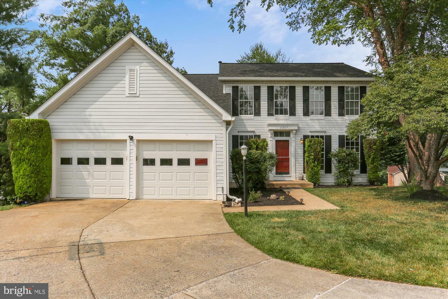 Property Photo:  11303 Harvest Mills Lane  MD 20876 