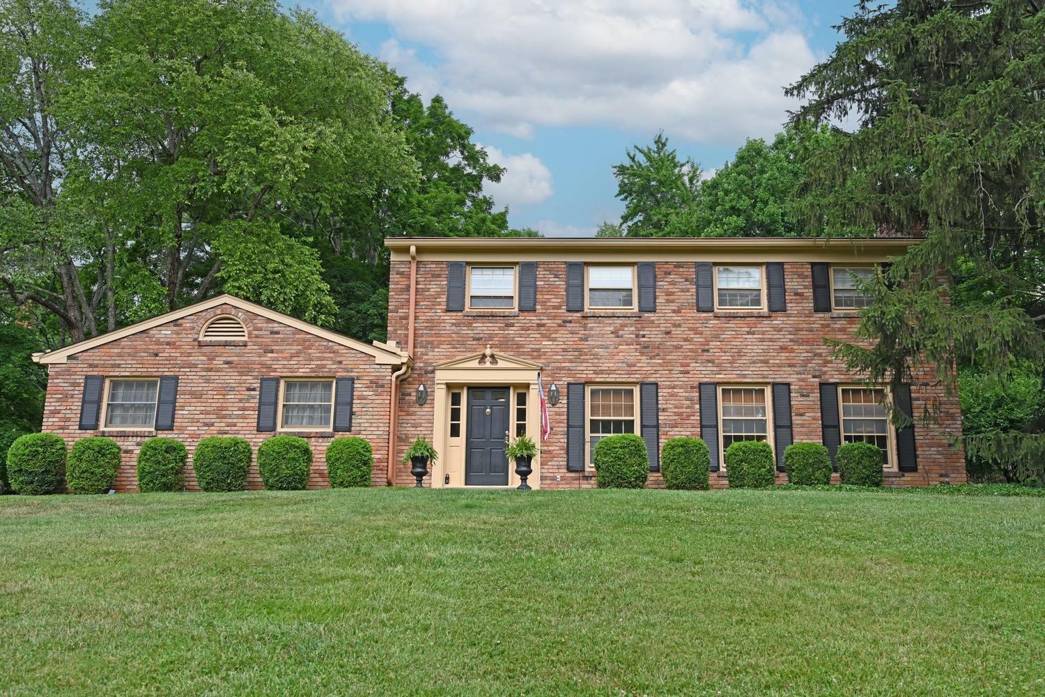 Property Photo: 6134 Shadowslope Ln OH 45244