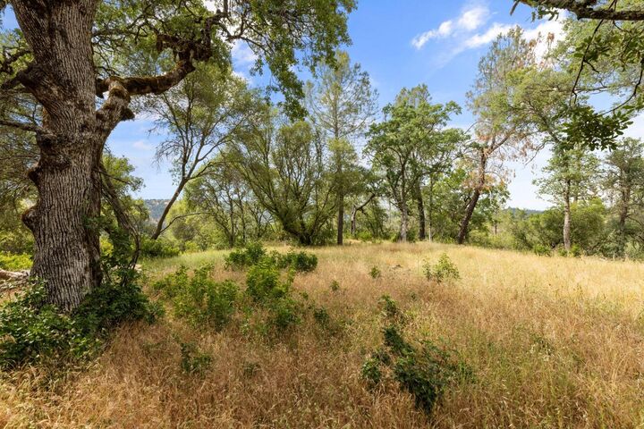 Property Photo: 1 Bell Road CA 95669