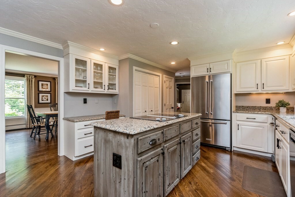 Property Photo: 5 Old Farm Rd MA 01748