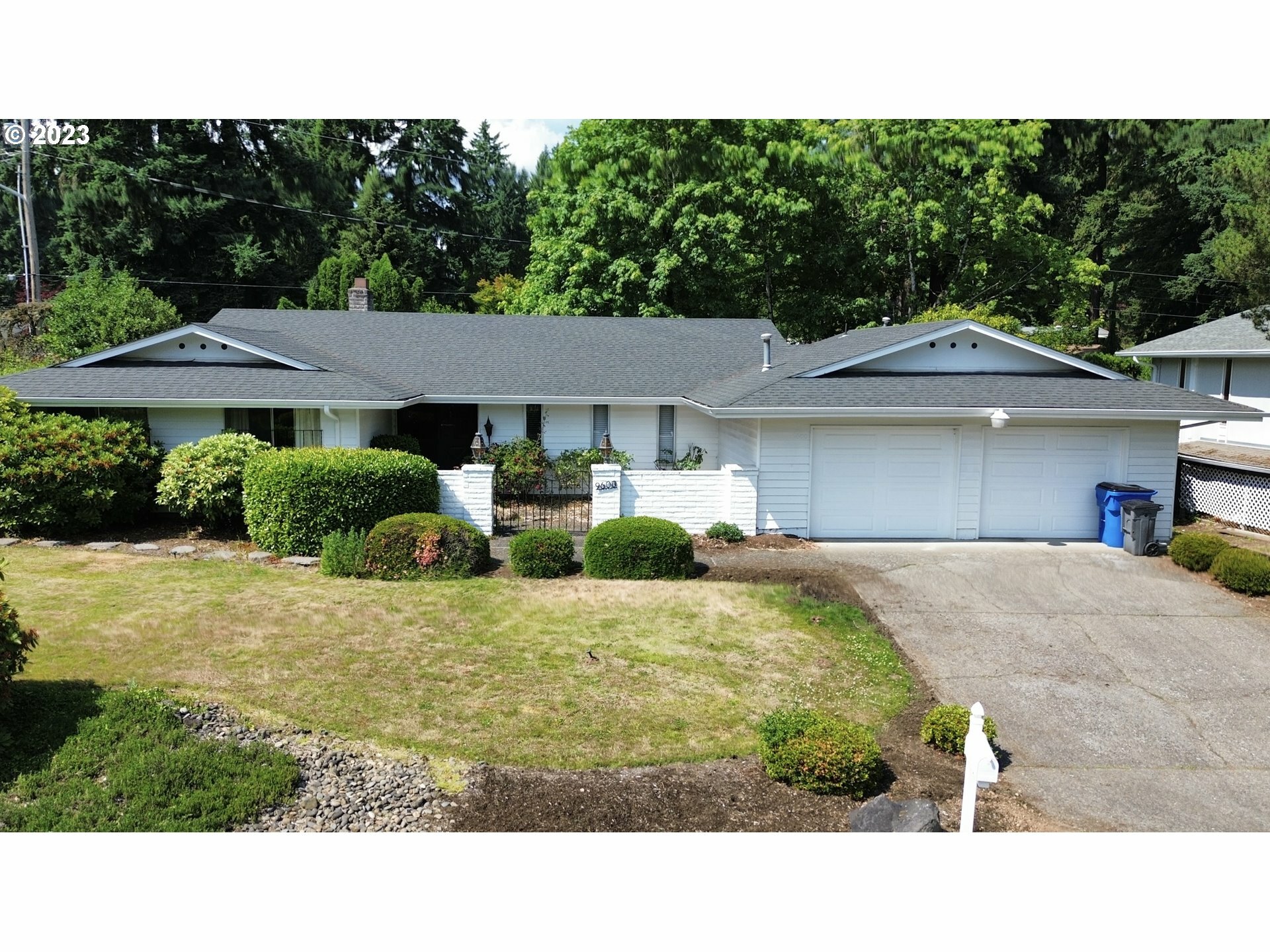 Property Photo:  9600 SE 12th St  WA 98664 