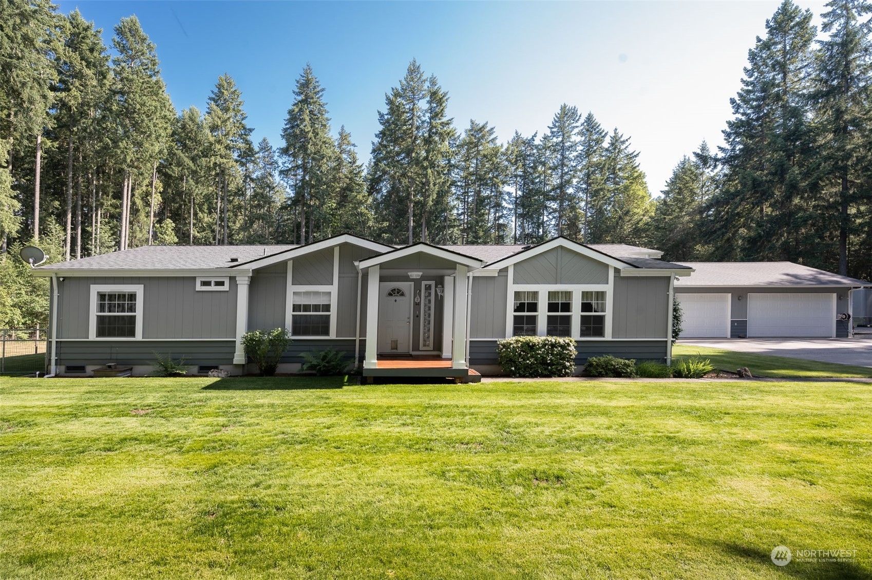 Property Photo:  28020 139th Avenue SW  WA 98070 