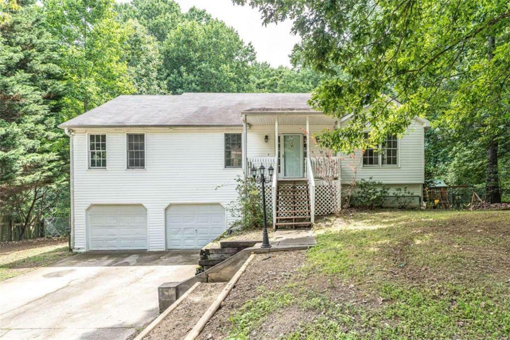 Property Photo:  18 W Wembley Drives W  GA 30157 