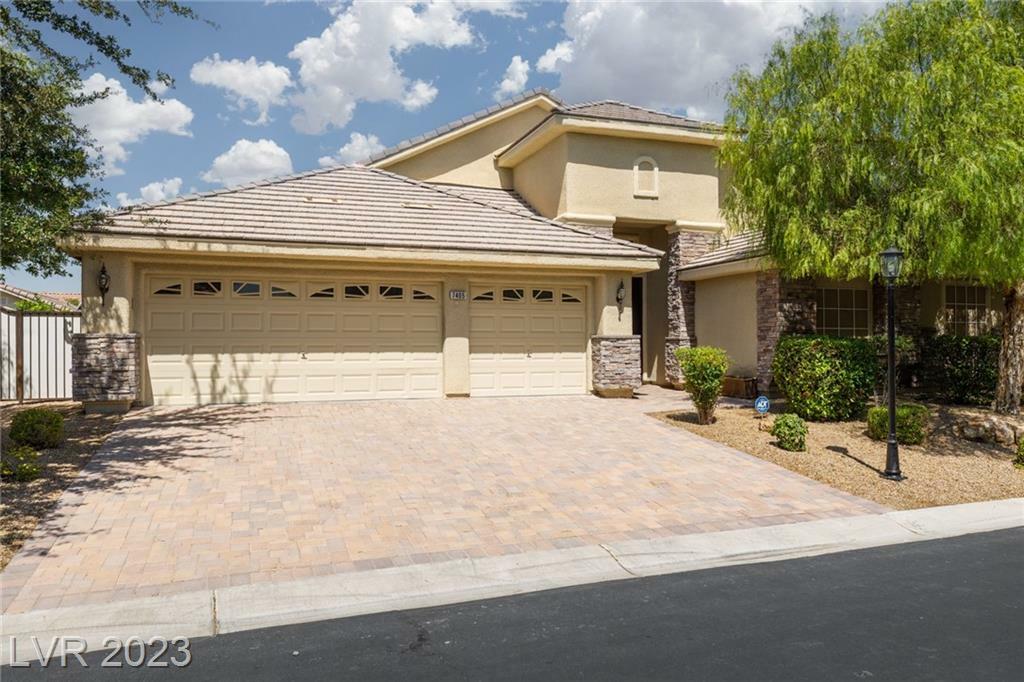 Property Photo: 7405 Chorleywood Way NV 89131