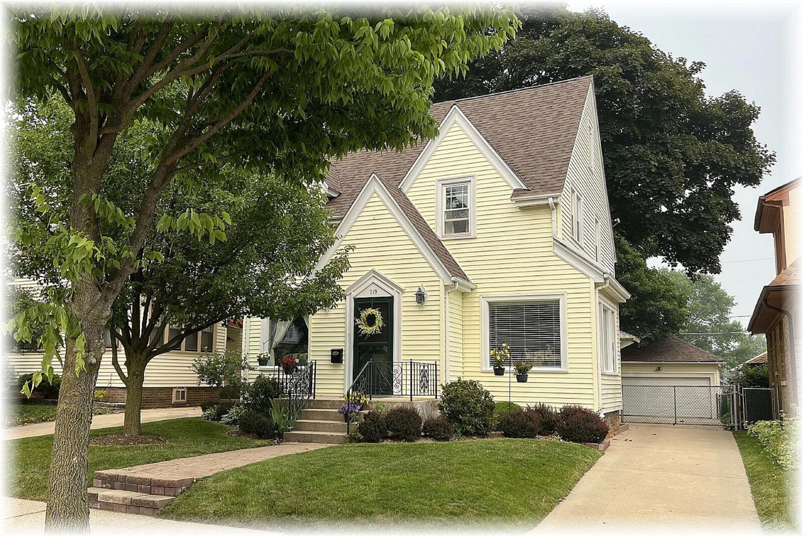 Property Photo:  719 Lathrop Ave  WI 53405 