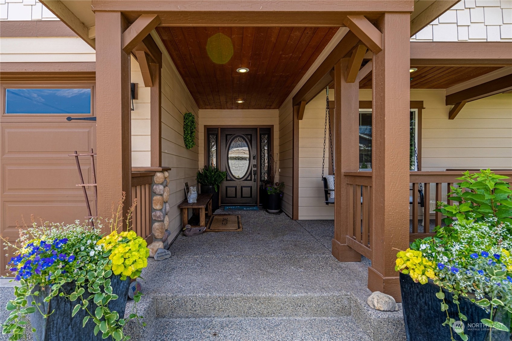 Property Photo:  393 Ridgewood Drive  WA 98831 