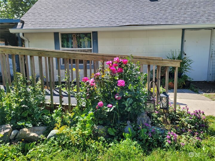 MLS2132552 5121 Everson Goshen Road, Bellingham, WA 98226