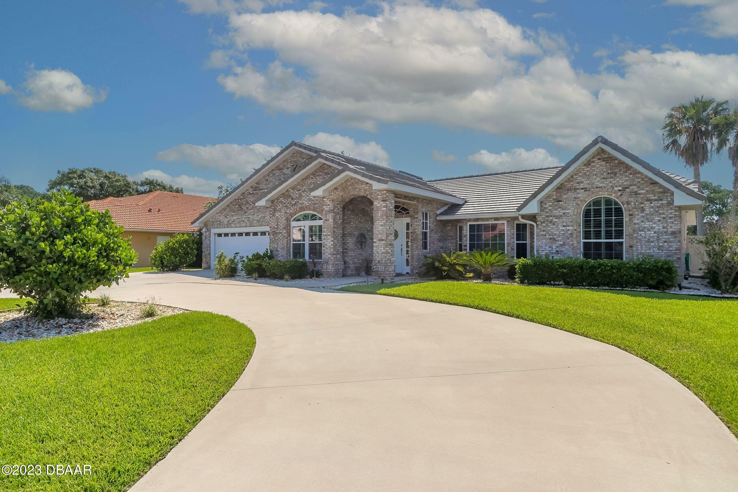 909 Sea Duck Drive  Daytona Beach FL 32119 photo
