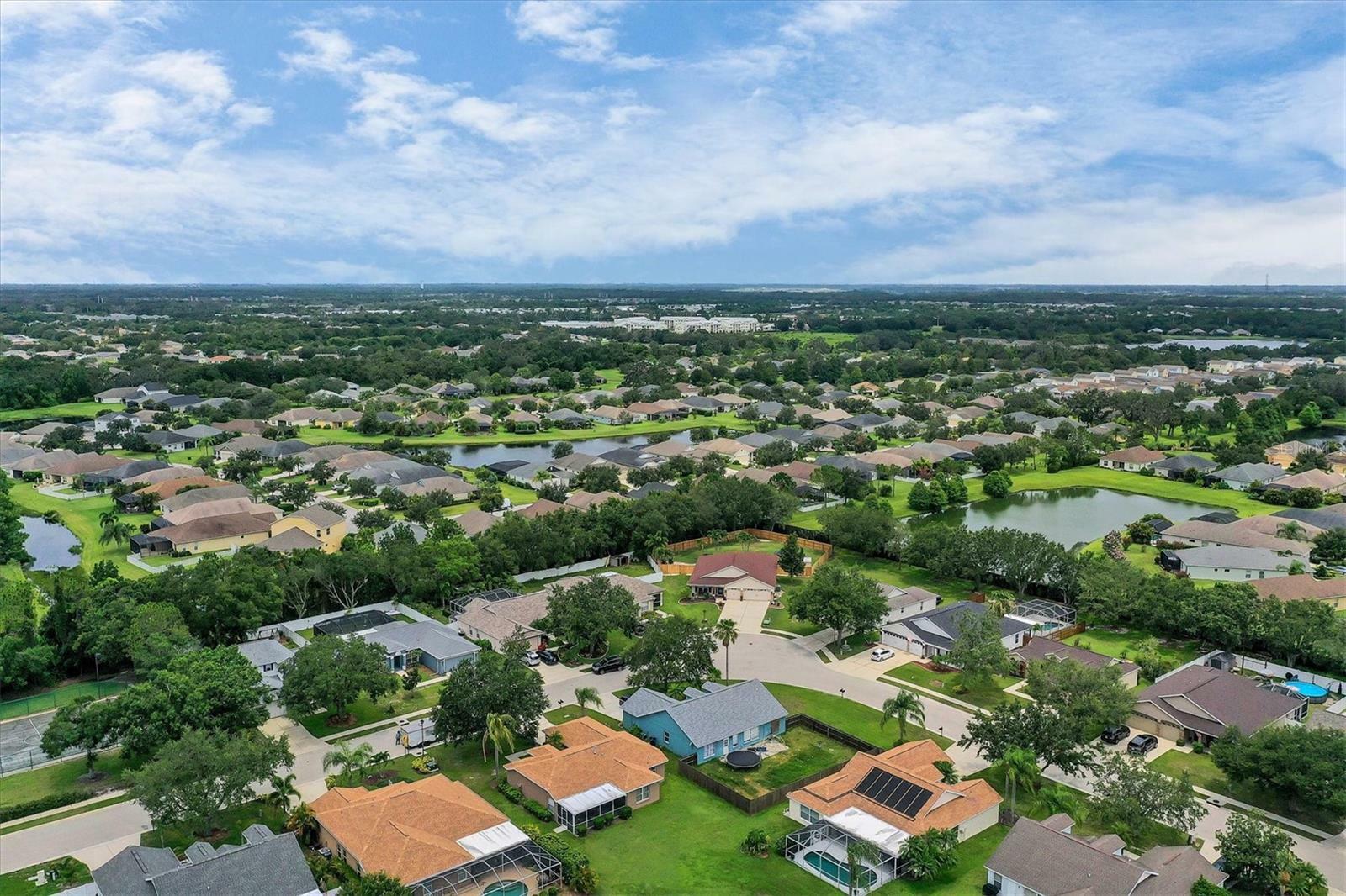 Property Photo:  4129 Kingsfield Drive  FL 34219 