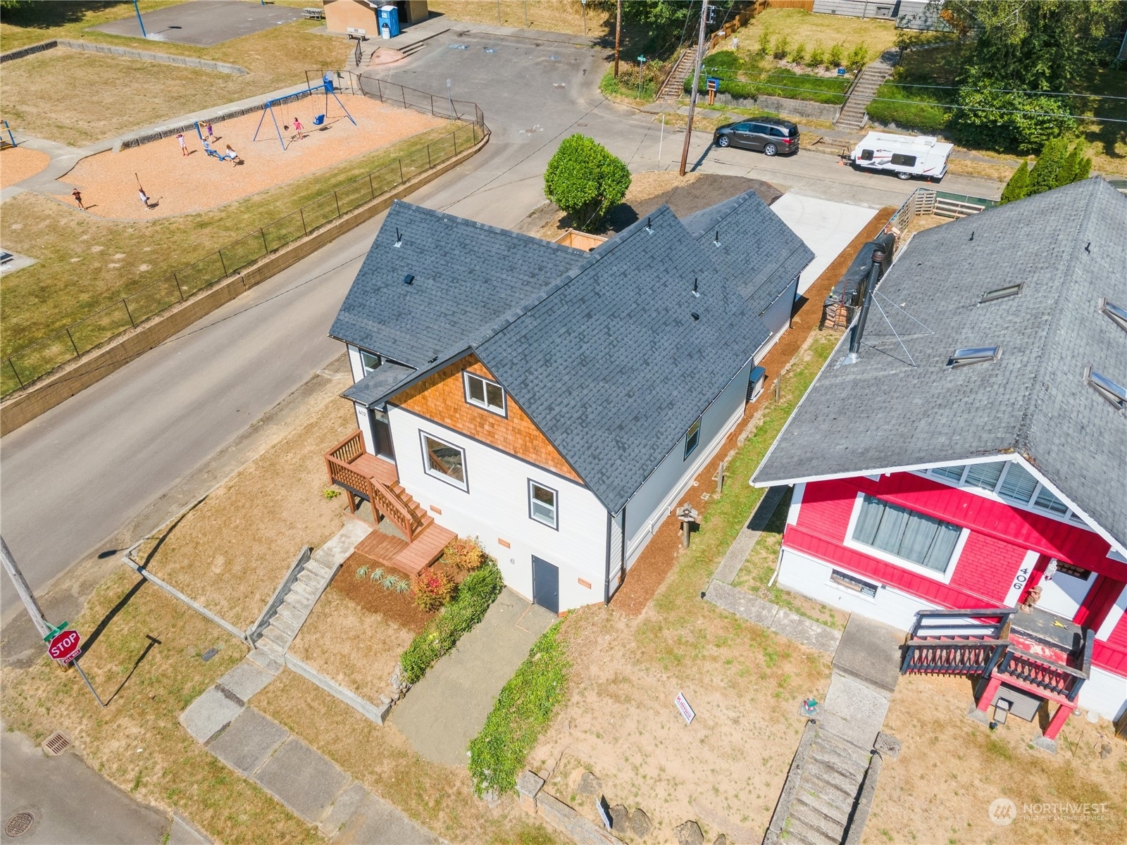 Property Photo:  402 Burleigh Avenue  WA 98520 