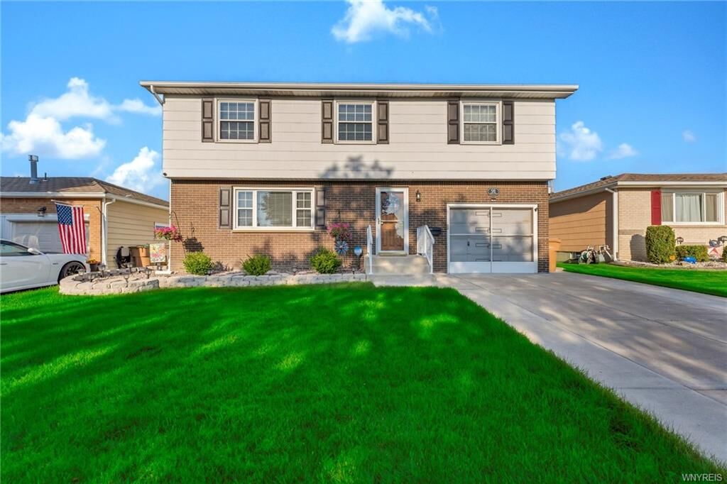Property Photo: 91 Caprice Drive NY 14227