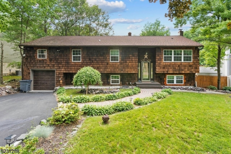 Property Photo:  26 Barry Drive South  NJ 07422 