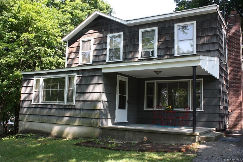 Property Photo: 9 Victoria Avenue NY 10548
