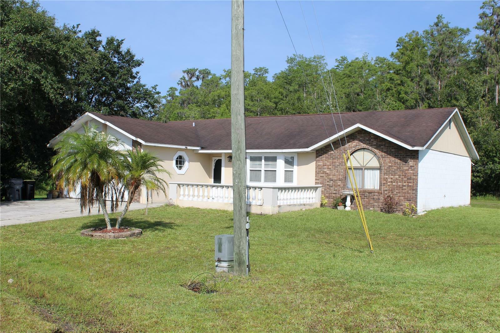 Property Photo:  613 Antelope Lane  FL 34759 