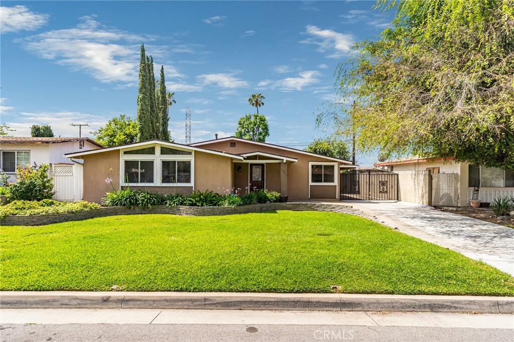 Property Photo:  732 W Galatea Street  CA 91740 