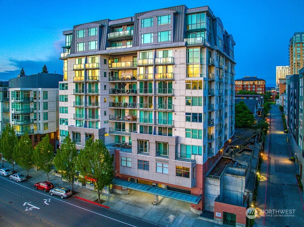 1100 106th Avenue NE 1004  Bellevue WA 98004 photo