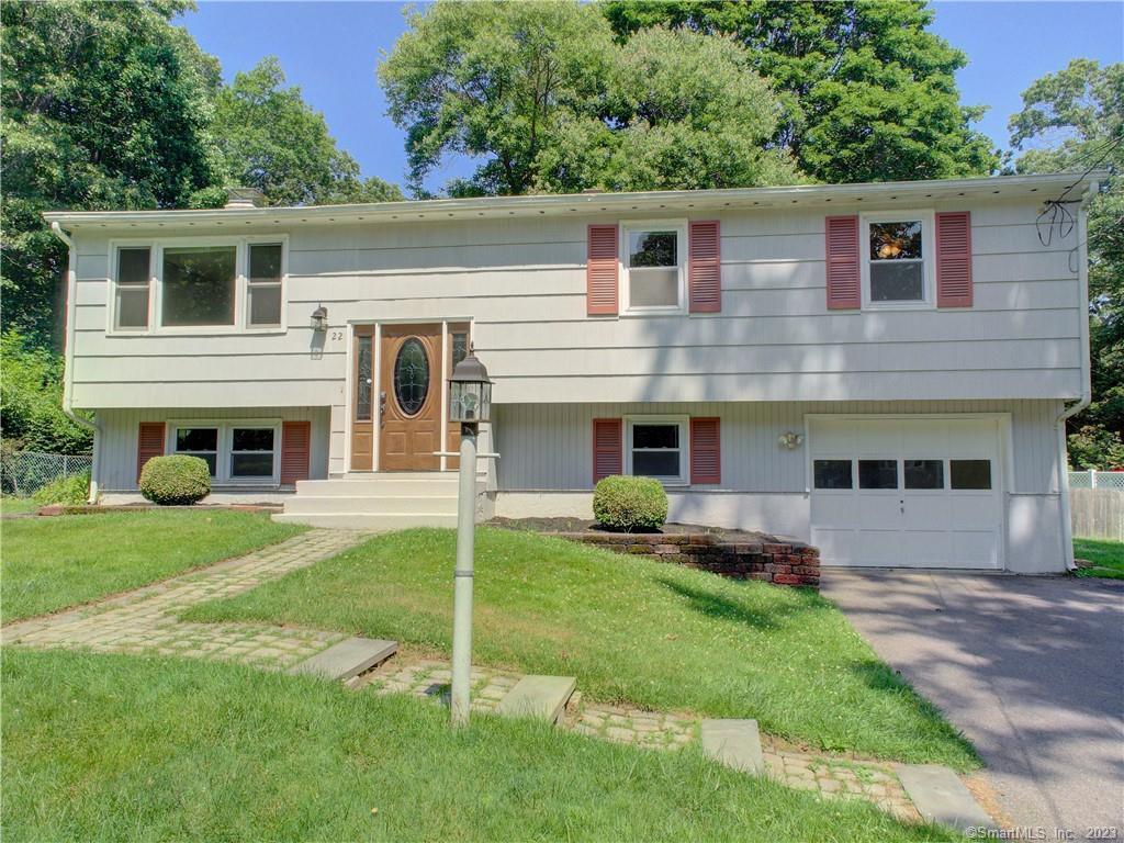 Property Photo:  22 Ledgewood Drive  CT 06335 