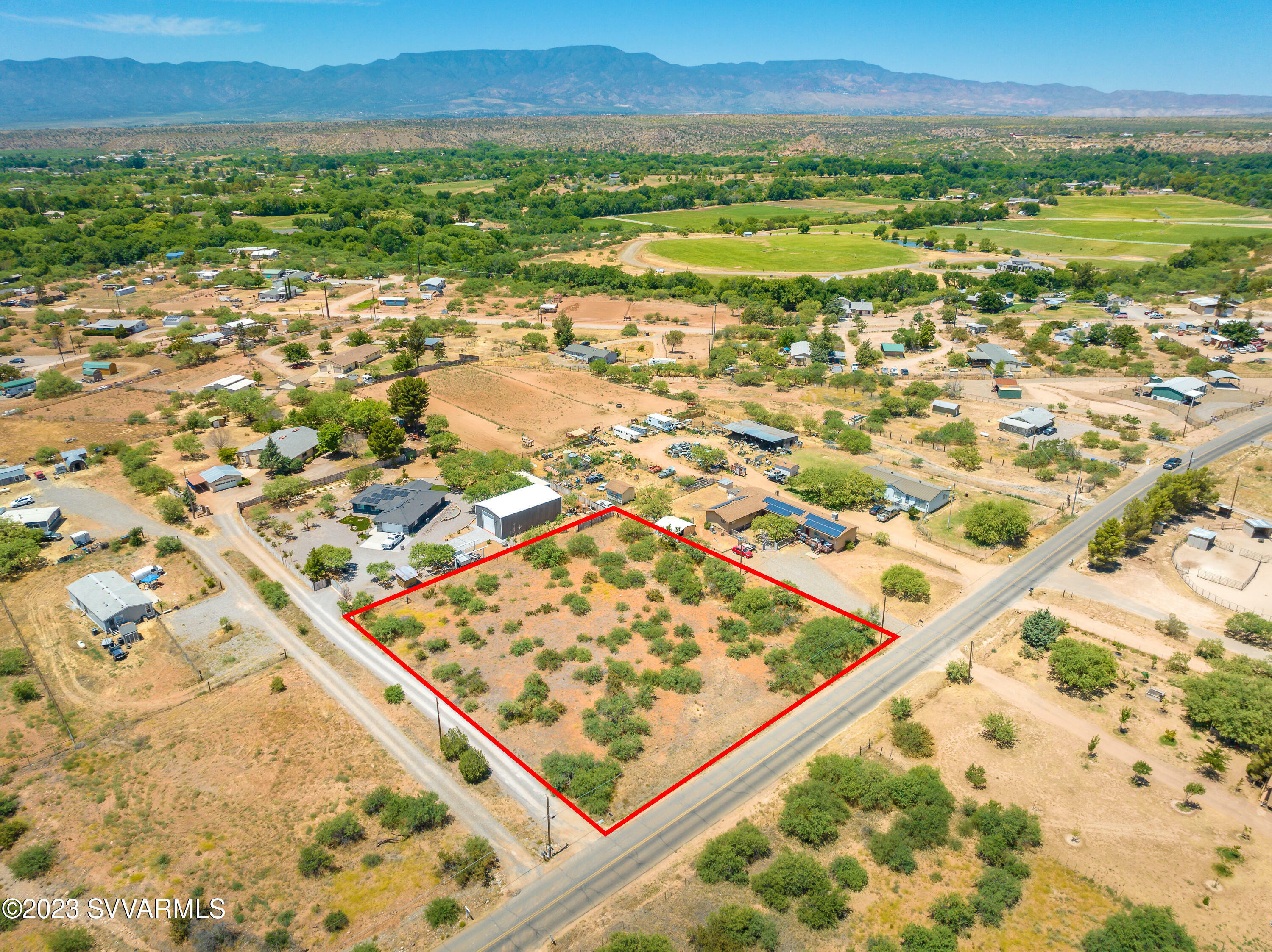 Property Photo:  310 S El Rancho Bonito Rd  AZ 86325 