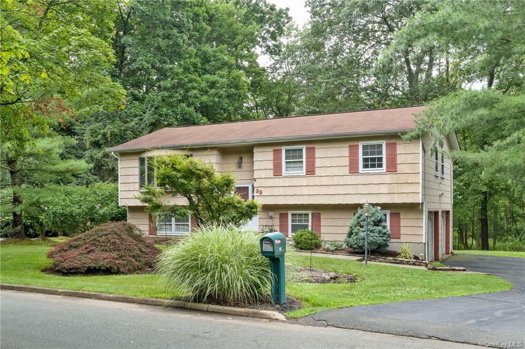 22 Scher Drive  New City NY 10956 photo
