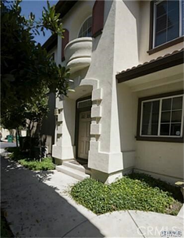 Property Photo:  923 Somerville  CA 92620 