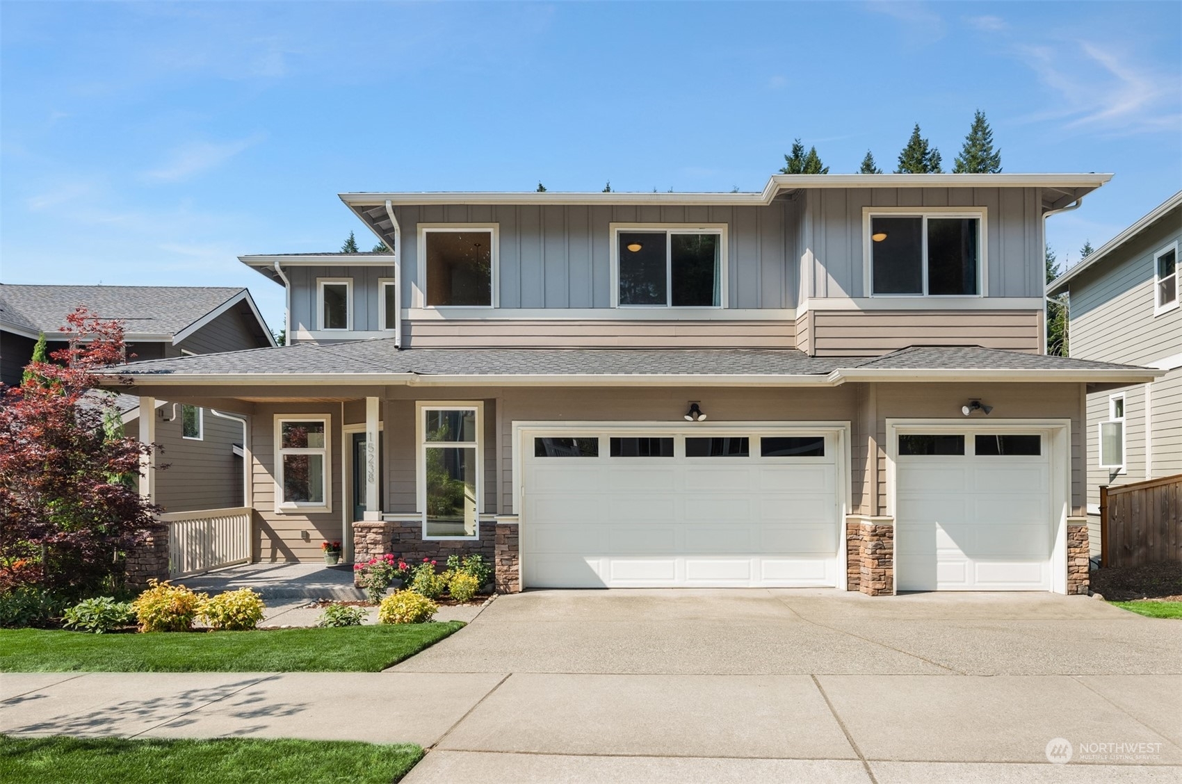 Property Photo:  15238 NE Woodland Place  WA 98072 