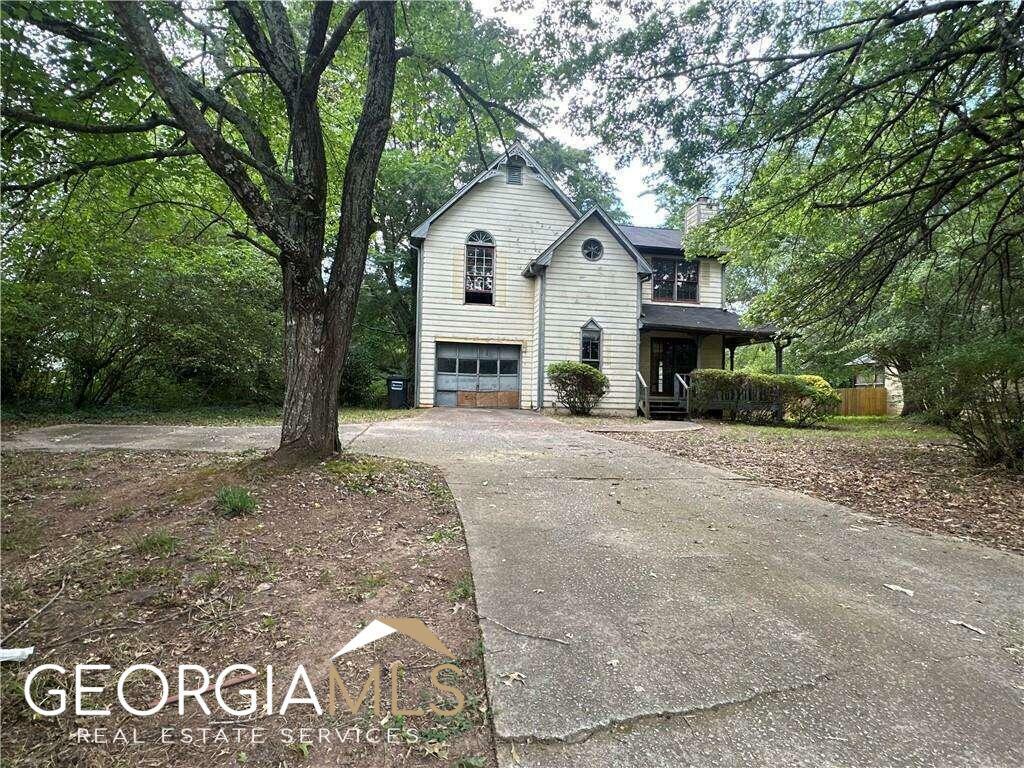 Property Photo:  2260 Bankstone Drive SW  GA 30064 