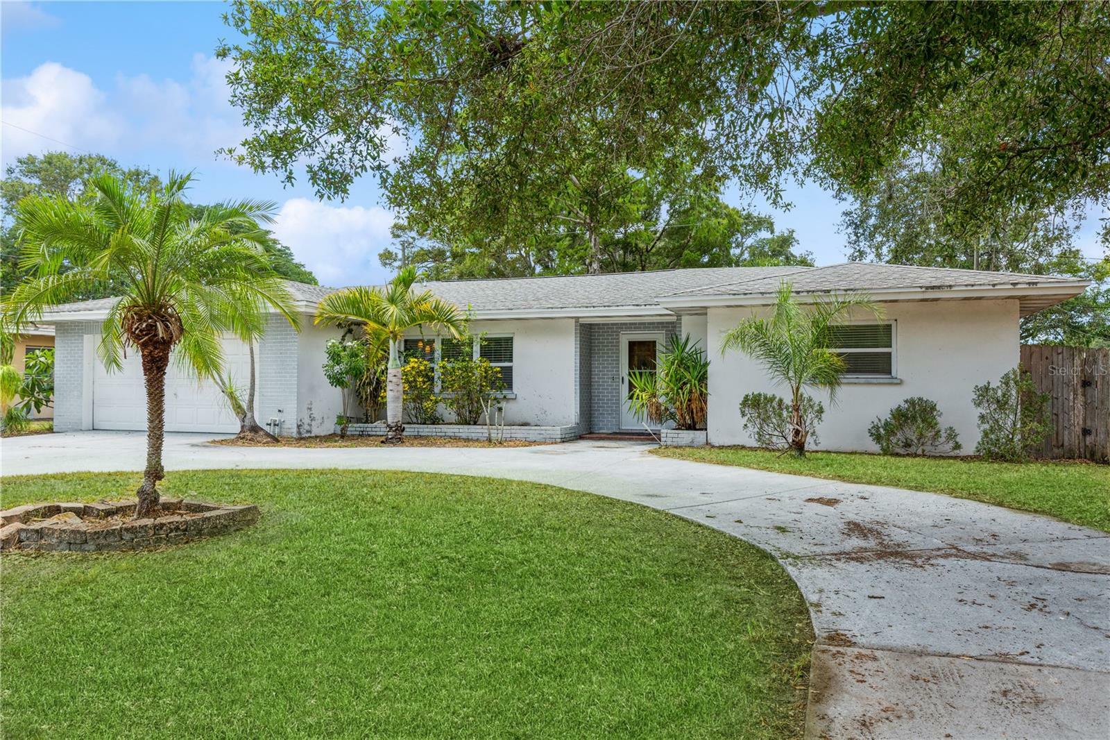 Property Photo:  632 Oakwood Drive  FL 34698 