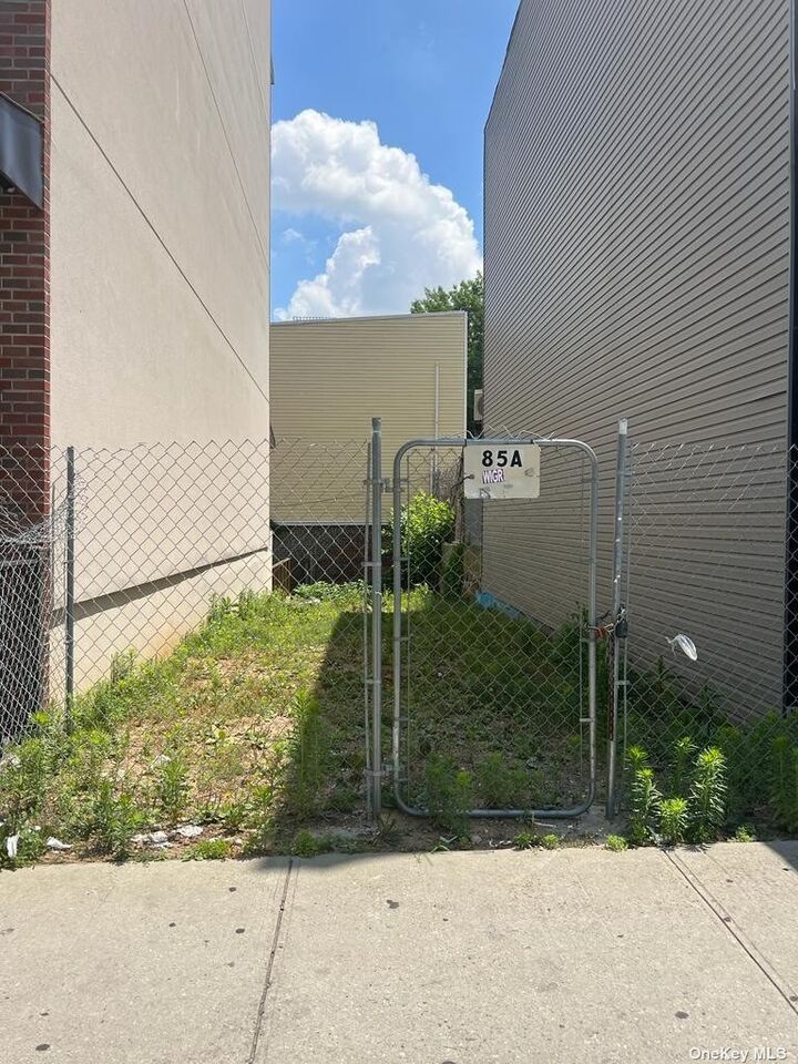 85A Utica Avenue  Crown Heights NY 11213 photo