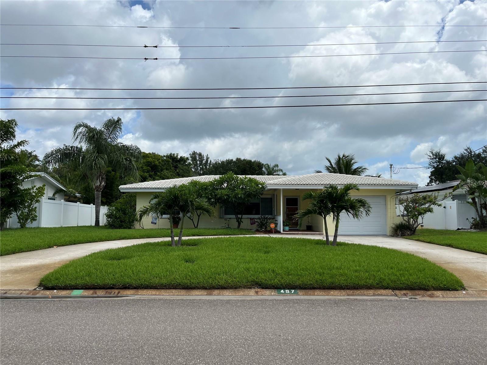 Property Photo:  497 45th Avenue NE  FL 33703 