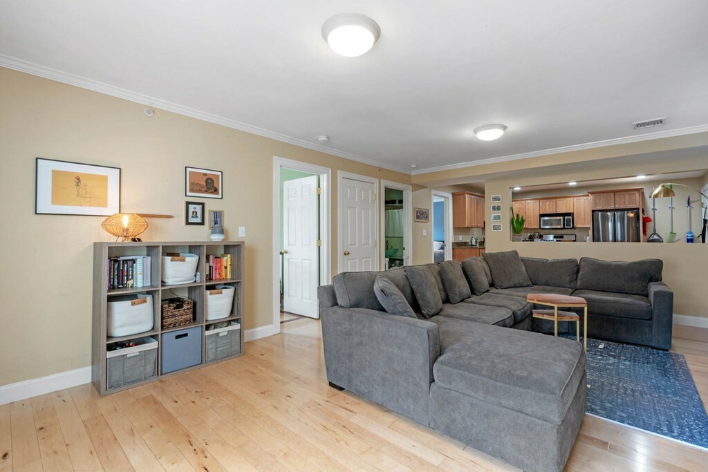 Property Photo:  204 Marion St 1  MA 02128 