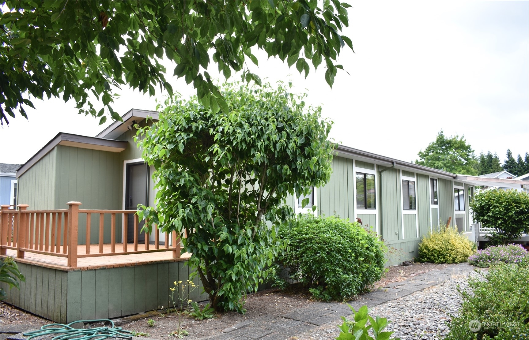 Property Photo:  1427 100th Street SW 72  WA 98204 