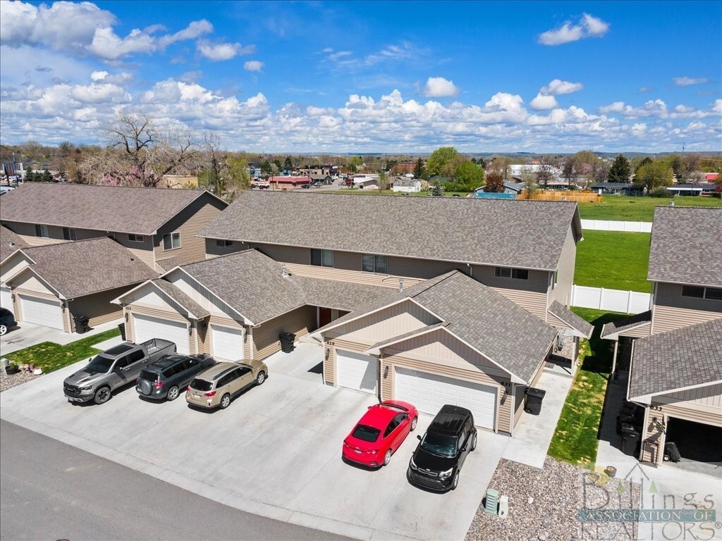 Property Photo: 625 Presidents Place MT 59105