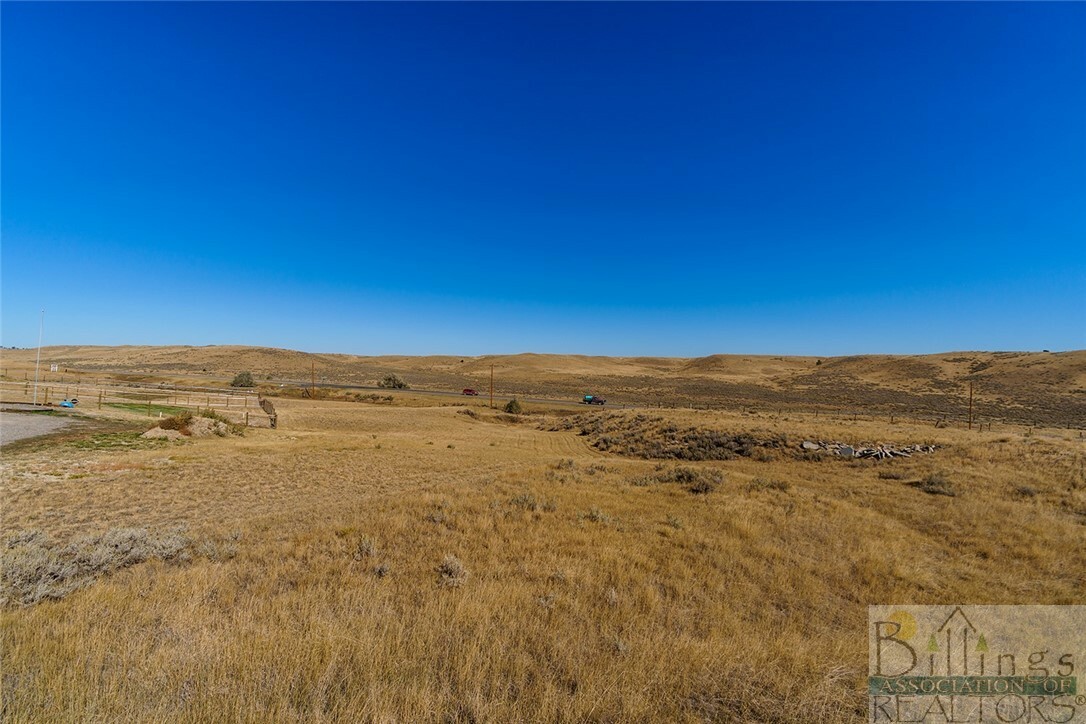 Property Photo:  1455 Saddle Ridge Rd  MT 59044 