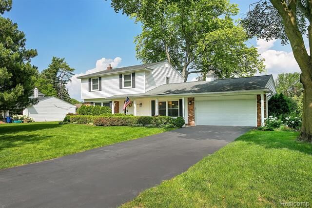 6551 Cathedral Drive  Bloomfield Twp MI 48301 photo