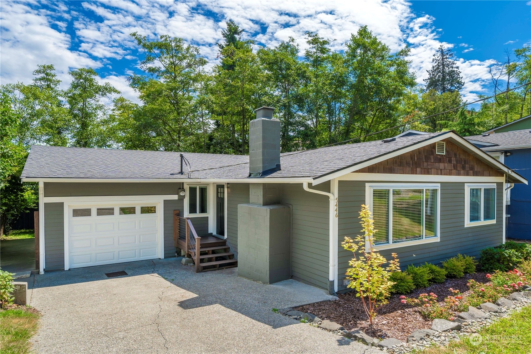 Property Photo:  5446 31st Avenue SW  WA 98126 