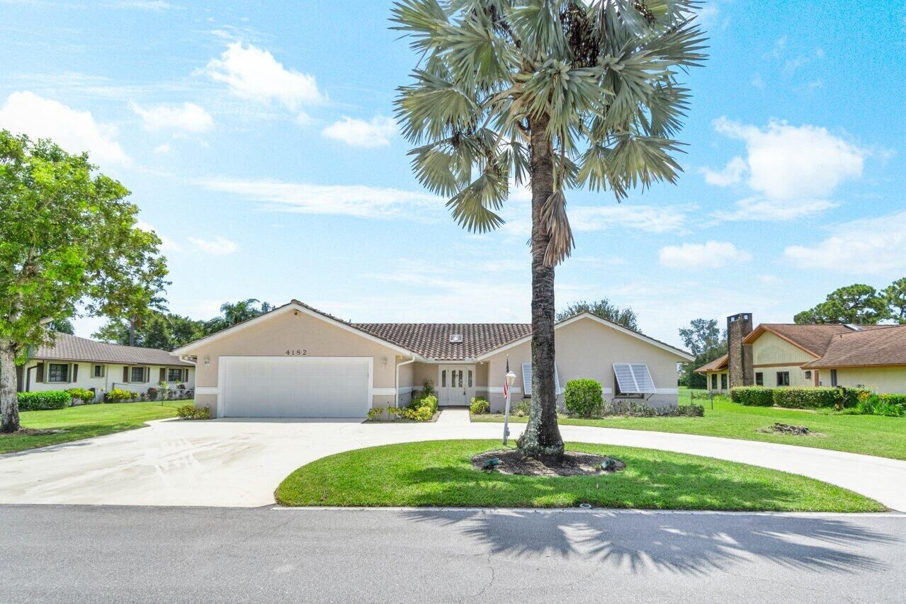 Property Photo:  4182 Juniper Terrace  FL 33436 