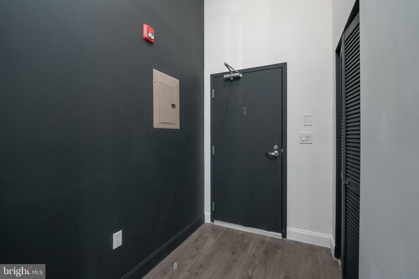 Property Photo:  501A W Lexington Street 202  MD 21201 