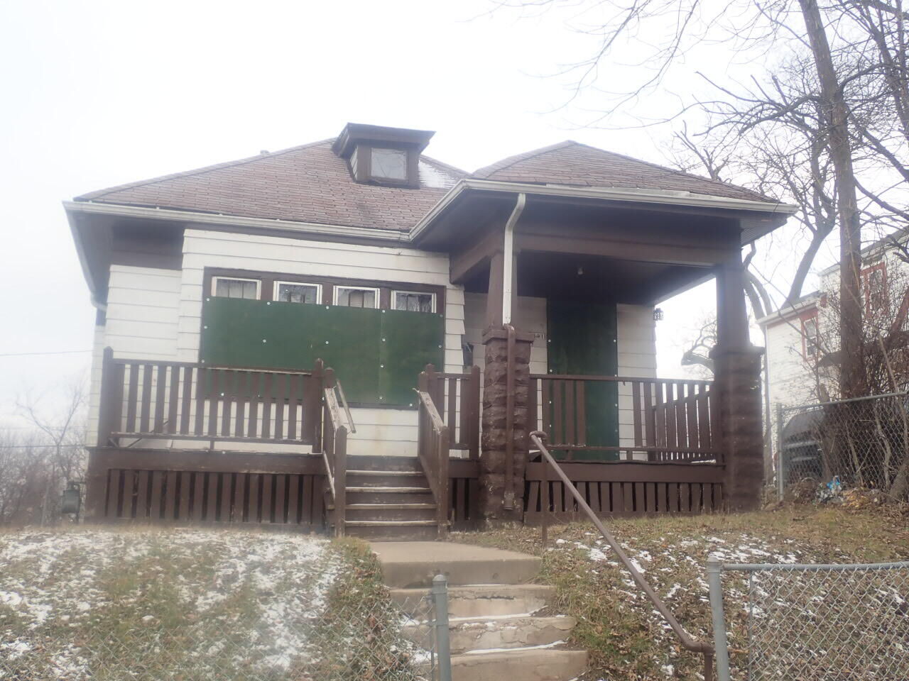 Property Photo: 3411 N 9th St WI 53206