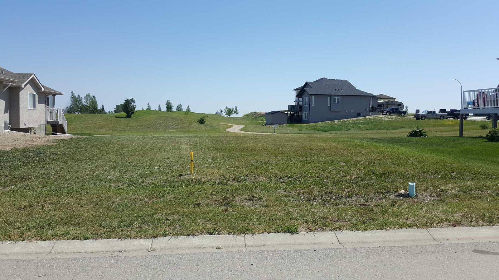 Property Photo: 1404 Whispering Drive AB T0L 2B0
