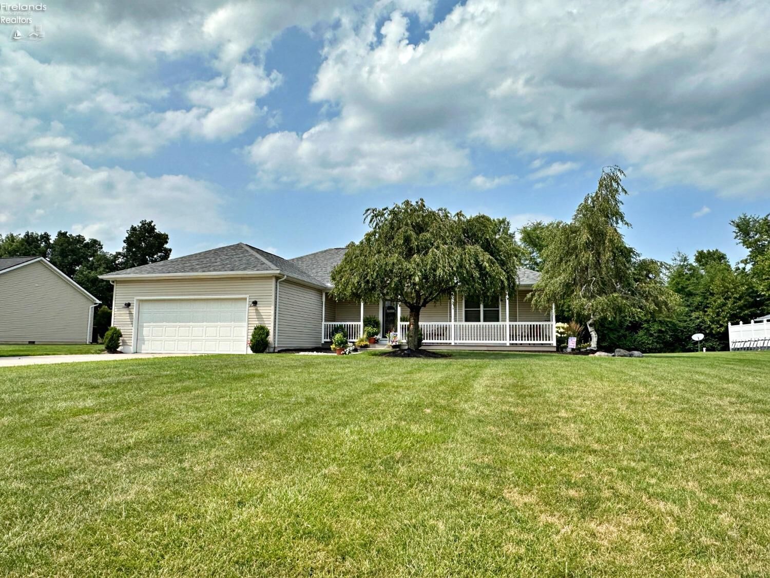 Property Photo: 775 Tr 1188 OH 44883