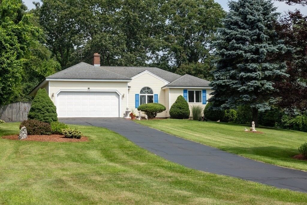 Property Photo:  117 Northboro Road  MA 01772 