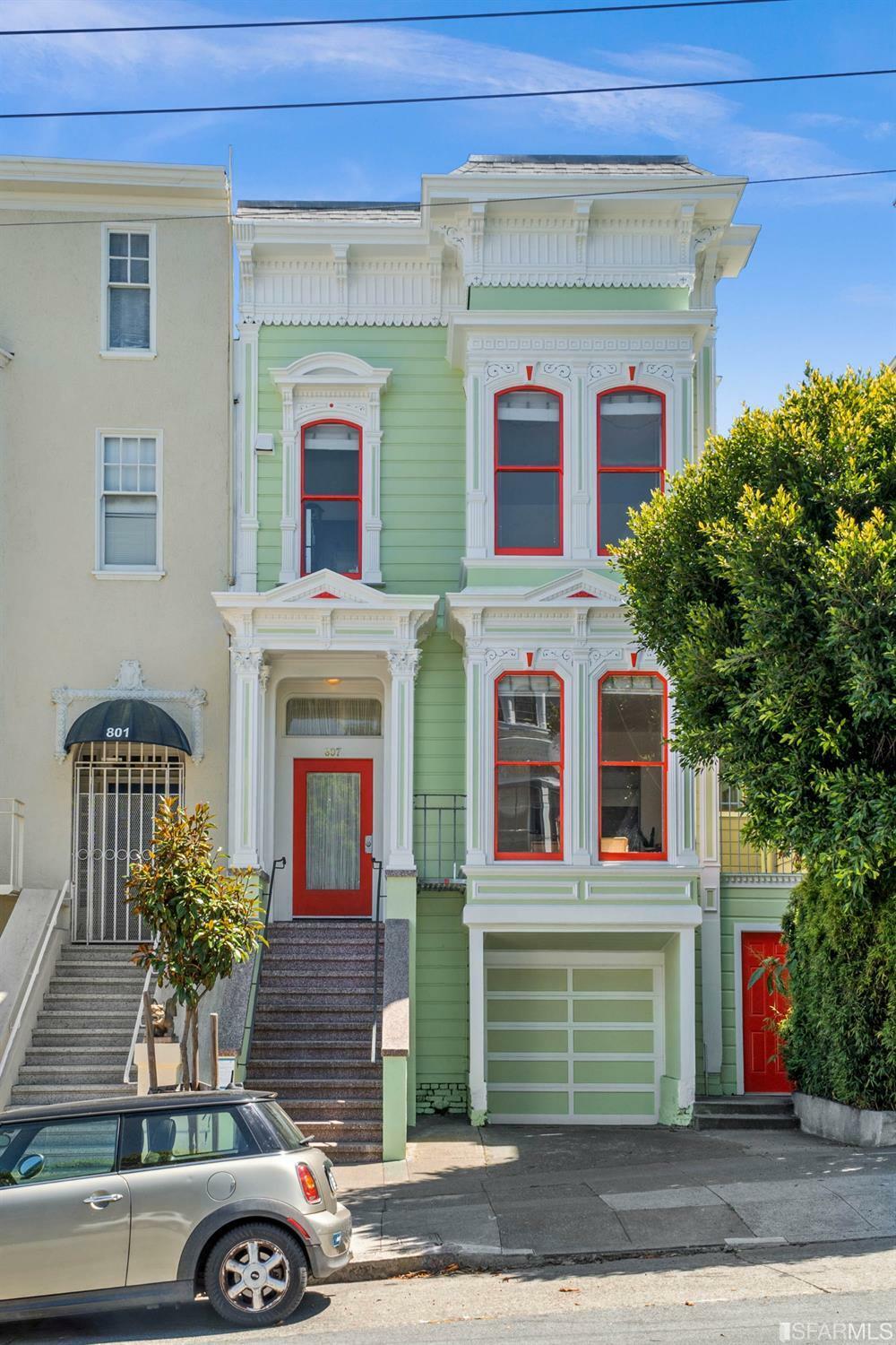 Property Photo:  807 Haight Street  CA 94117 