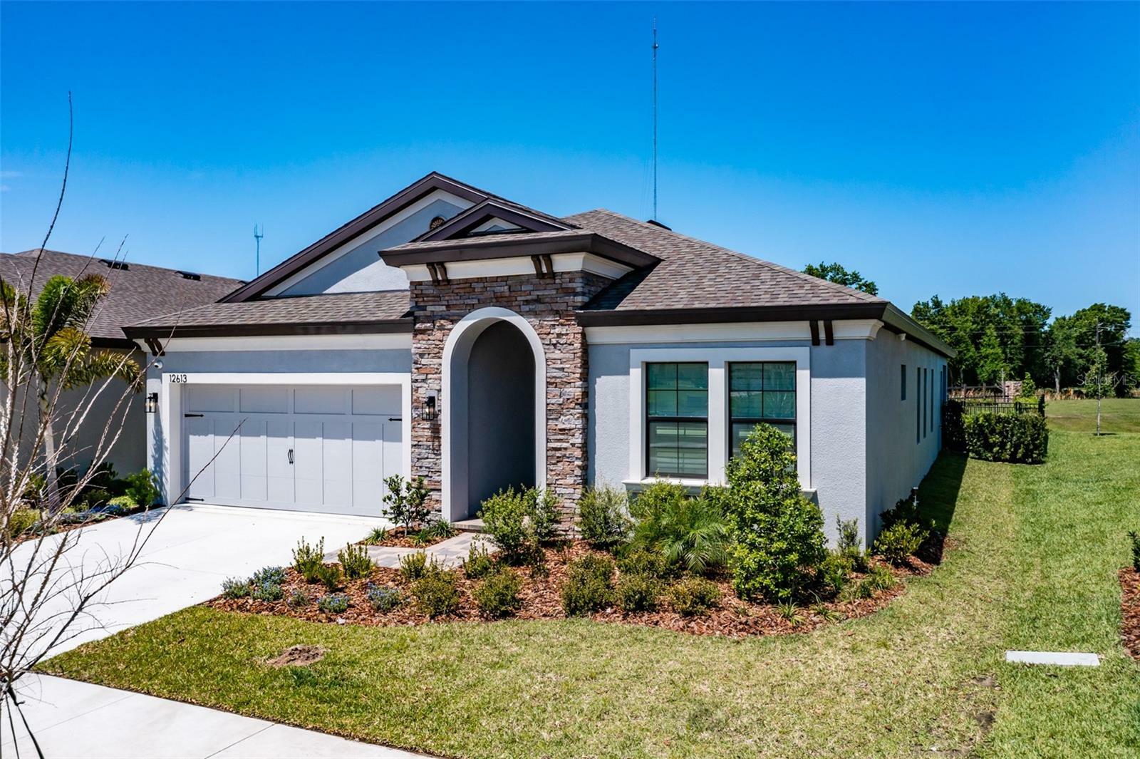 Property Photo:  12613 Shetland Walk Drive  FL 33547 