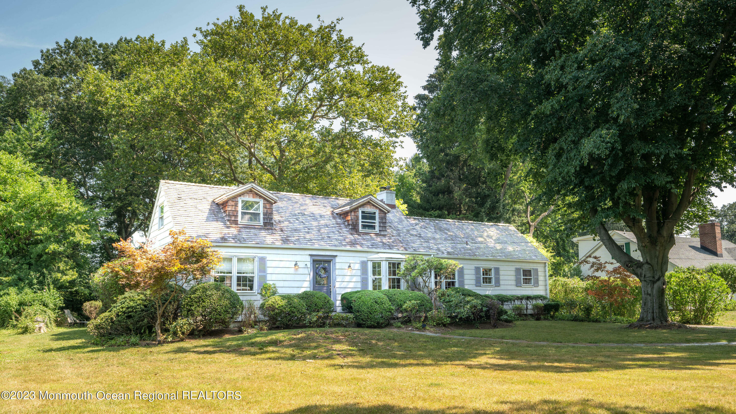 Property Photo:  43 Kings Highway  NJ 07748 