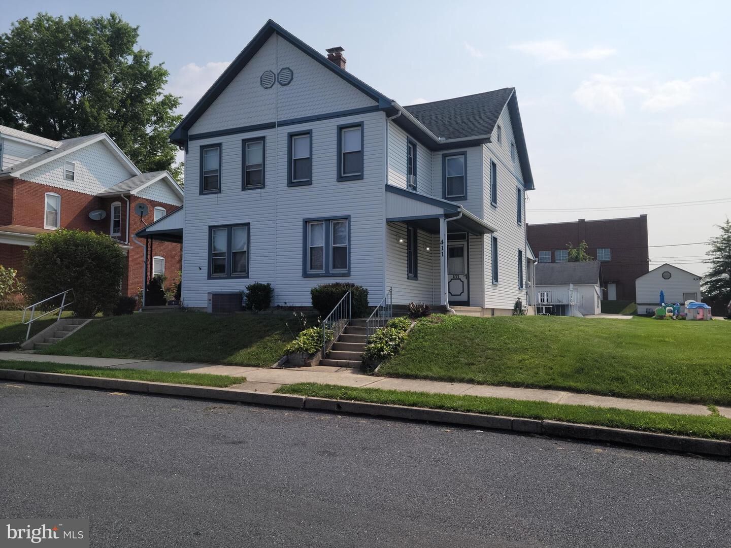 Property Photo:  411 Franklin Street  PA 19555 