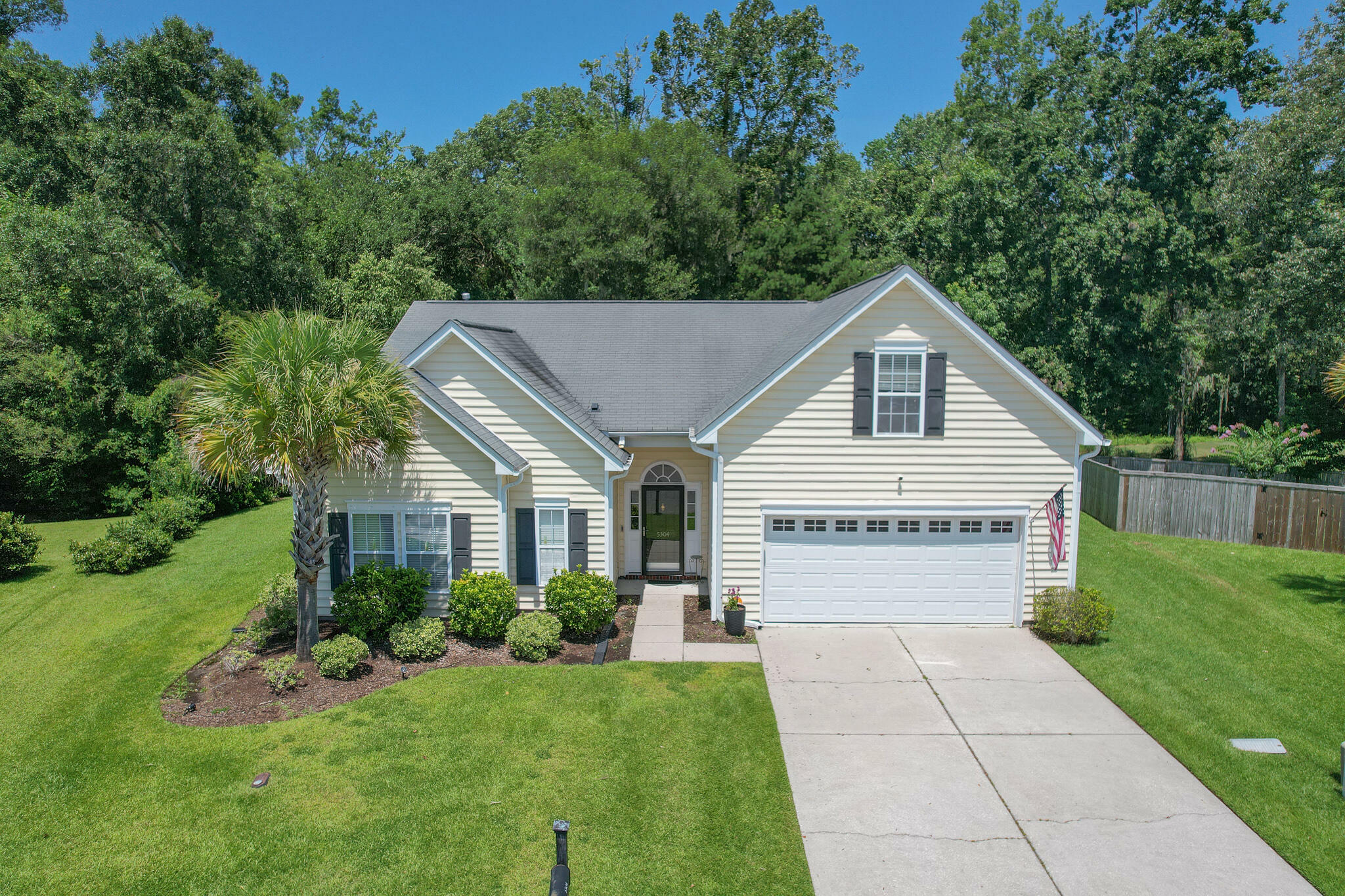 Property Photo:  5304 Mulholland Drive  SC 29485 