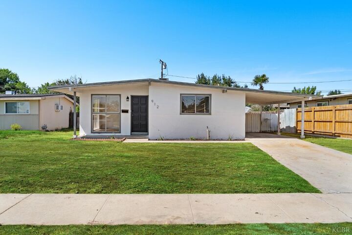 912 Neville Street  Hanford CA 93230 photo